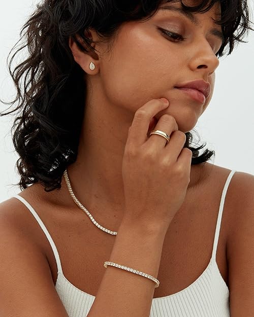 PAVOI Classic Tennis Bracelet